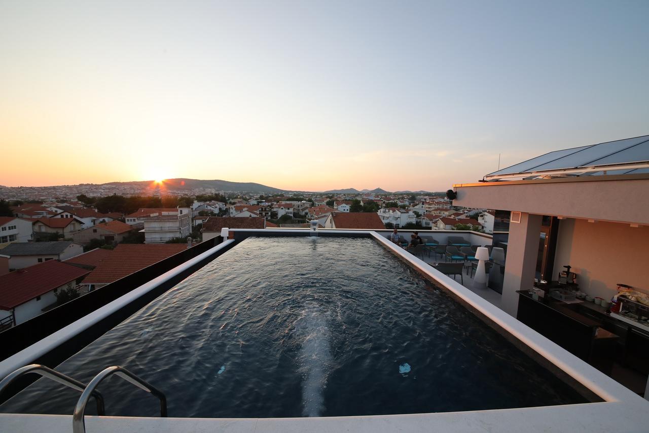 Hotel Scala D'Oro Vodice Exteriér fotografie