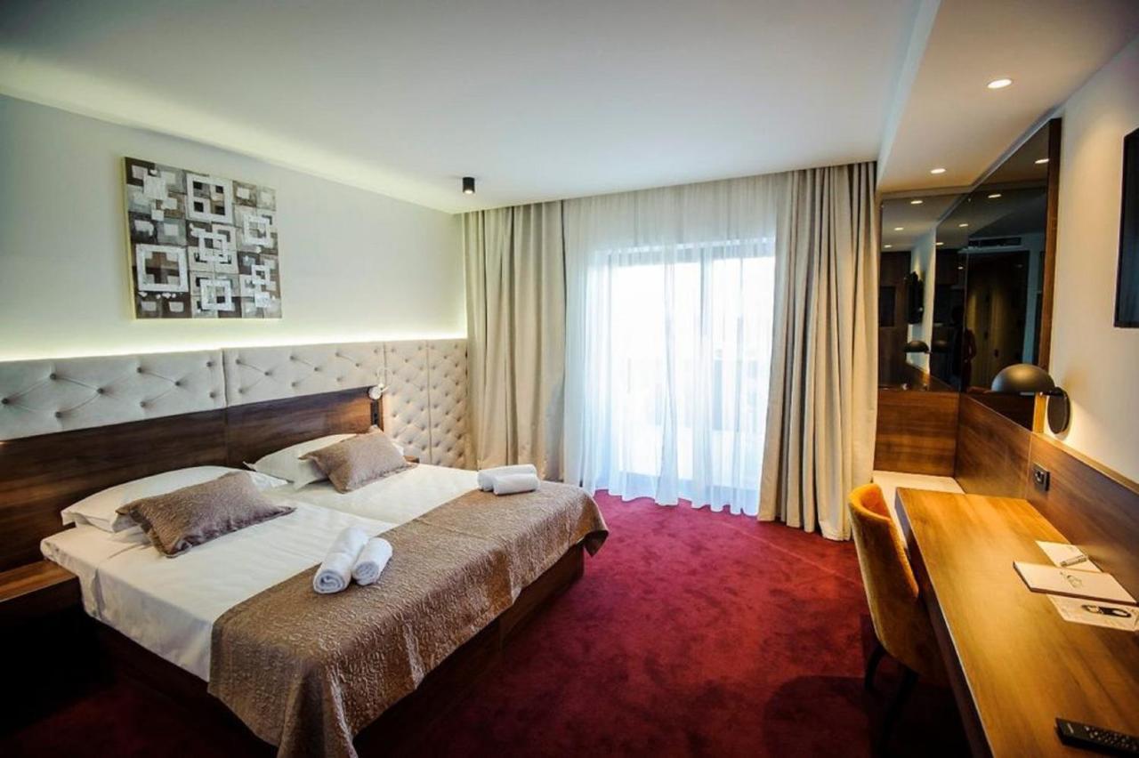 Hotel Scala D'Oro Vodice Exteriér fotografie