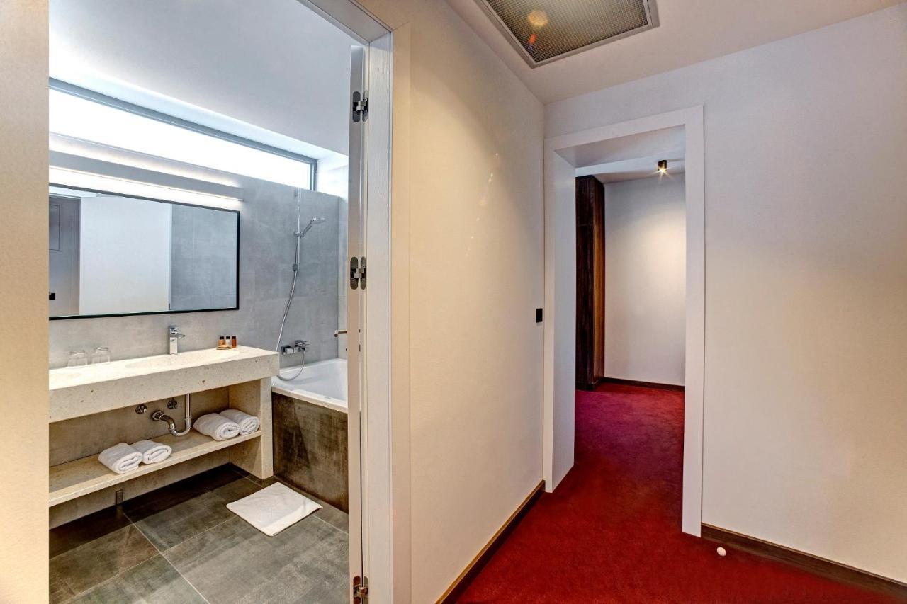 Hotel Scala D'Oro Vodice Exteriér fotografie